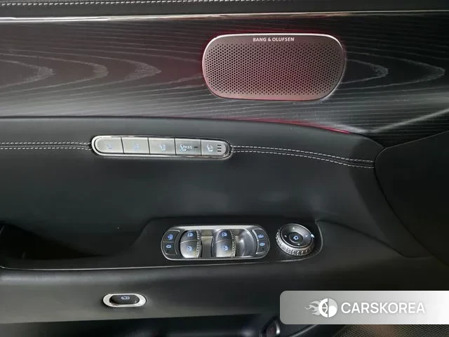 Genesis G90 (RS4) 2022 Черный из Кореи, фото 4