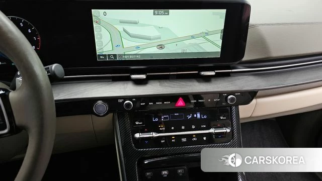 Kia Carnival 4th generation 2023 Белый из Кореи, фото 4