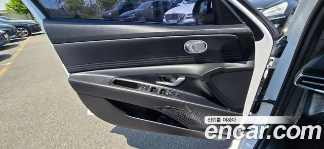 Hyundai Avante Hybrid (CN7) 2021 Белый из Кореи, фото 4