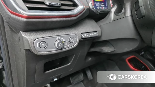 Chevrolet (GM Daewoo) Trailblazer 2023 Черный из Кореи, фото 4