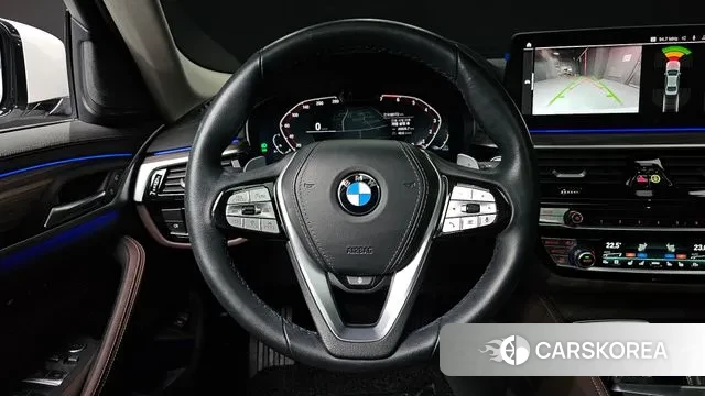 BMW 5 Series (G30) 2022 Белый из Кореи, фото 4