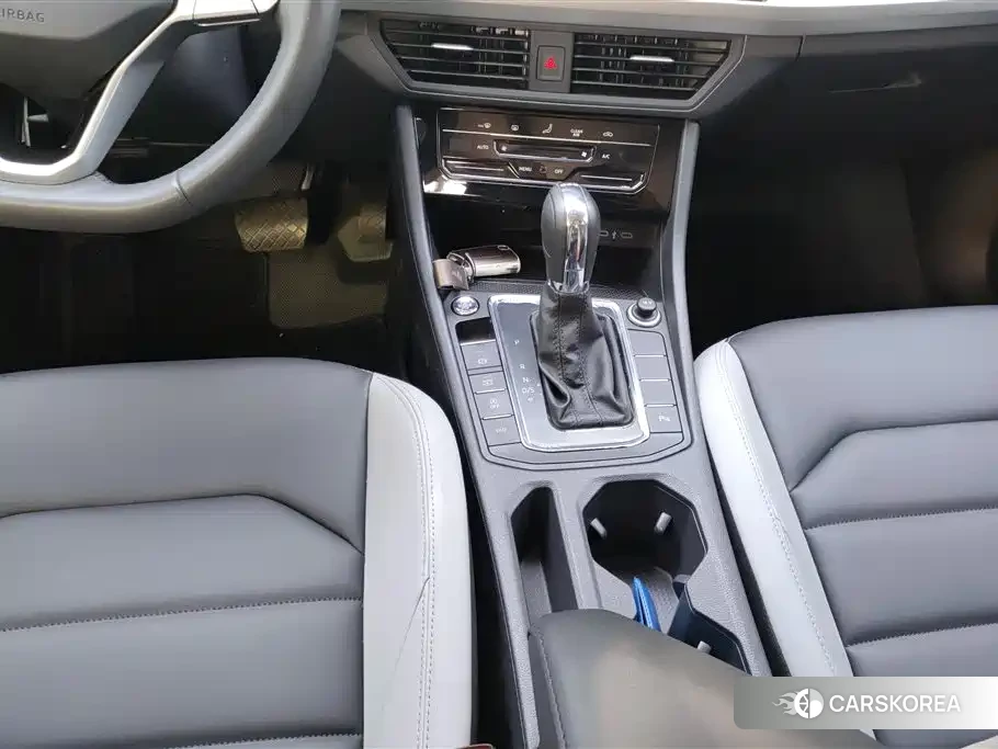Volkswagen Bora 2025 Черный из Китая, фото 4