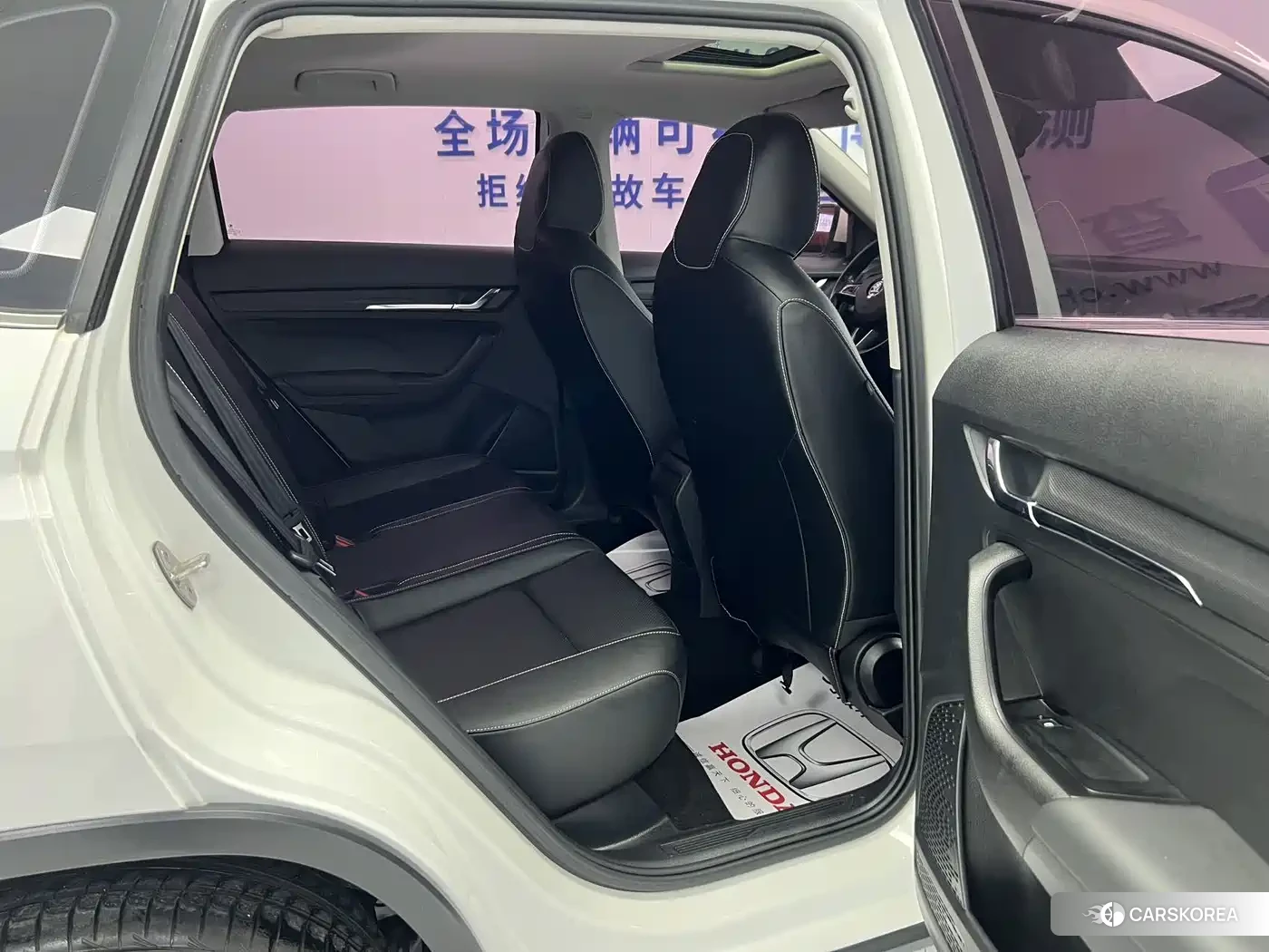 Skoda Kamiq 2022 Белый из Китая, фото 4