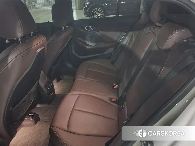 BMW 1 Series (F40) 2022 Белый из Кореи, фото 4