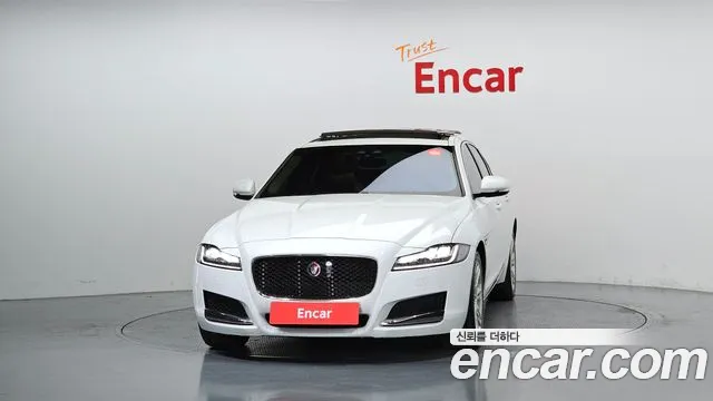 Jaguar XF (X260) 2020 Белый из Кореи, фото 4