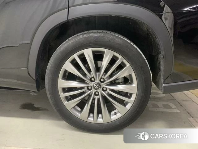 Toyota Highlander 2025 Черный из Китая, фото 4