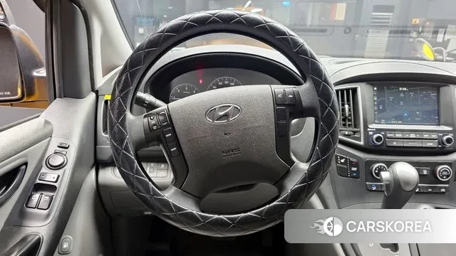 Hyundai The New Grand Starex 2019 Желтый из Кореи, фото 4