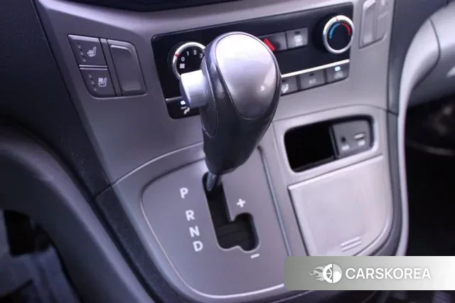 Hyundai The New Grand Starex 2018 Черный из Кореи, фото 4