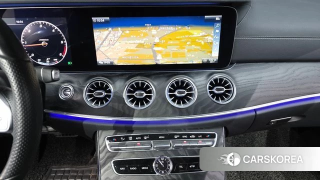 Mercedes-Benz E-Class W213 2019 Белый из Кореи, фото 4