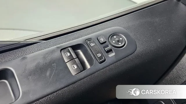 Hyundai Staria 2022 Серебряный из Кореи, фото 4