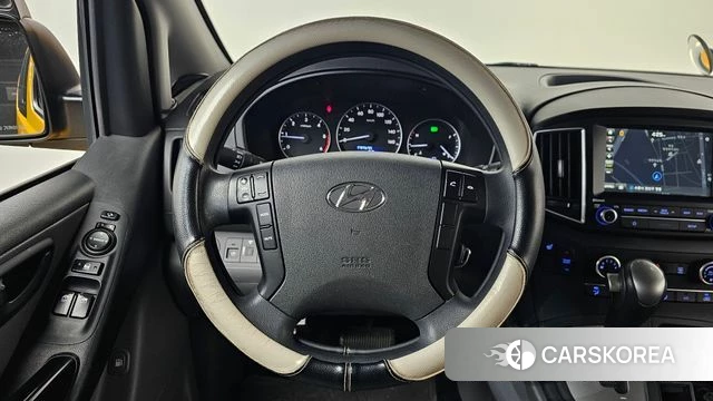 Hyundai The New Grand Starex 2018 Желтый из Кореи, фото 4