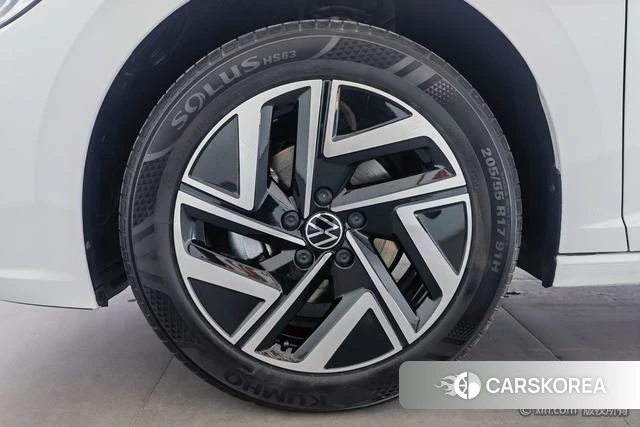 Volkswagen Sagitar 2025 Белый из Китая, фото 4