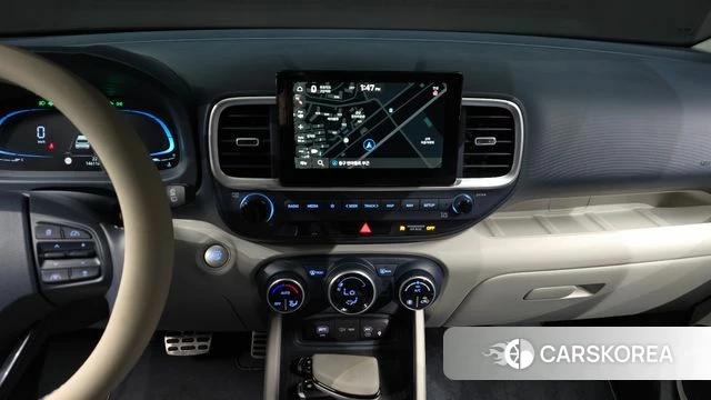 Hyundai Venue 2023 Белый из Кореи, фото 4