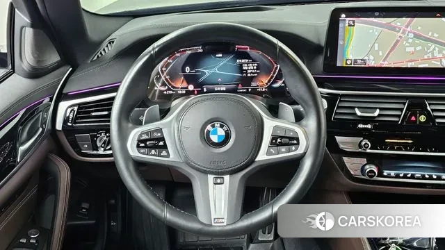 BMW 5 Series (G30) 2023 Черный из Кореи, фото 4