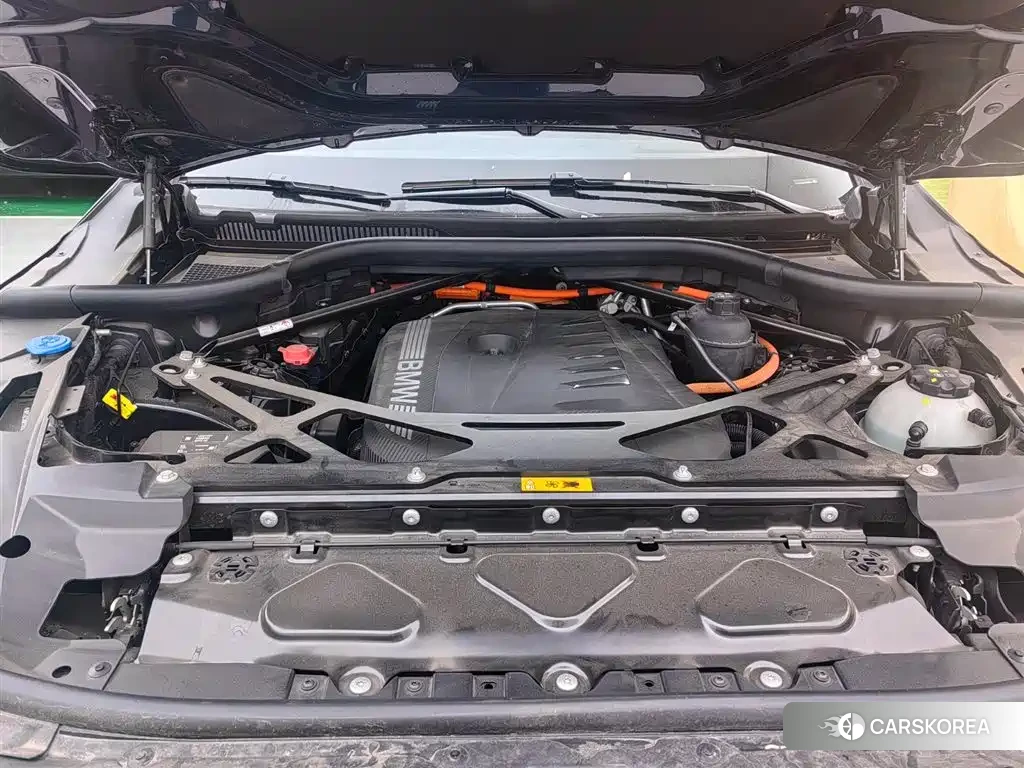 BMW XM 2025 Черный из Китая, фото 4