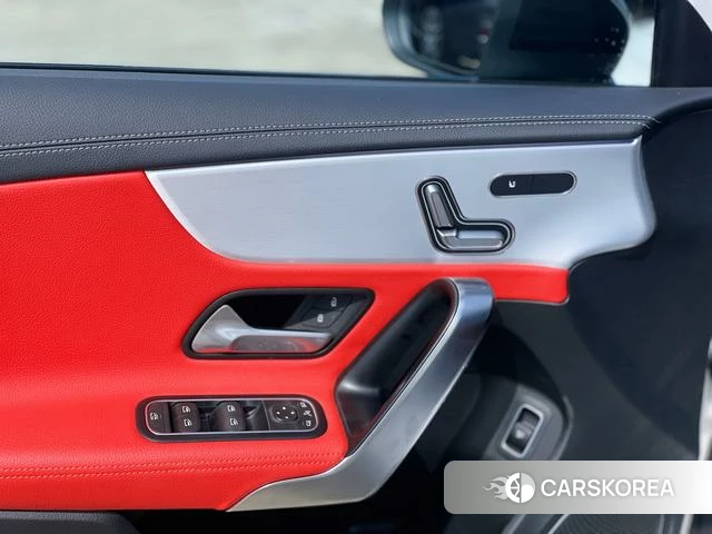 Mercedes-Benz Class A AMG 2025 Белый из Китая, фото 4