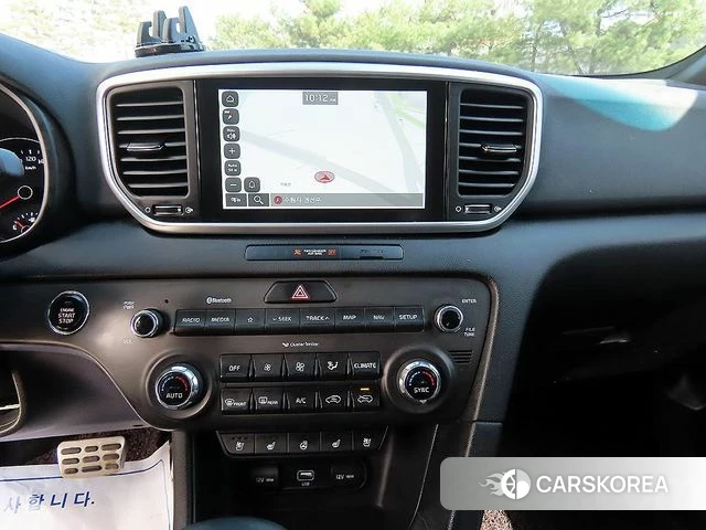 Kia Sportage The Bold 2021 Серебристо-серый из Кореи, фото 4