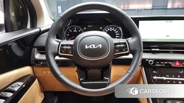 Kia Carnival 4th generation 2023 Белый из Кореи, фото 4