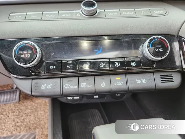 Hyundai The New Avante (CN7) 2023 Небесно-голубой из Кореи, фото 4