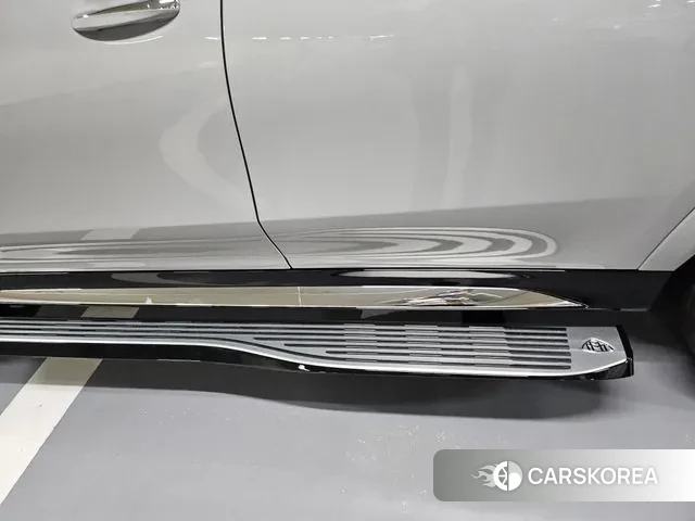 Mercedes-Benz GLS - Class X167 2025 Серебристо-серый из Кореи, фото 4