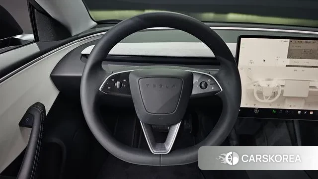 Tesla Model 3 2024 Черный из Кореи, фото 4