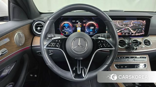 Mercedes-Benz E-Class W213 2021 Белый из Кореи, фото 4