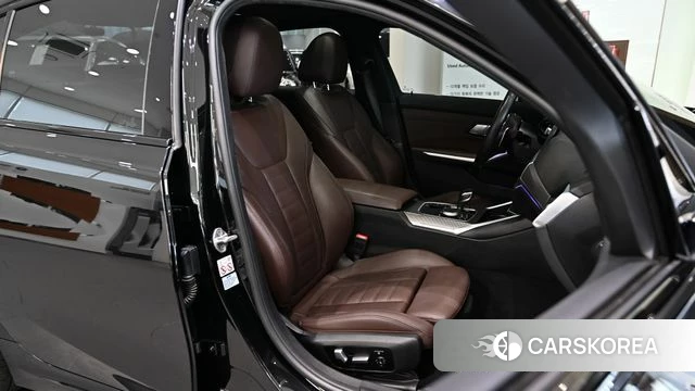 BMW 3 Series (G20) 2021 Черный из Кореи, фото 4