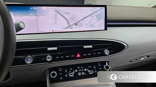 Genesis GV70 2024 Серебристо-серый из Кореи, фото 4