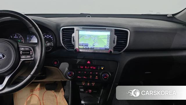 Kia Sportage 4th Generation 2018 Белый из Кореи, фото 4