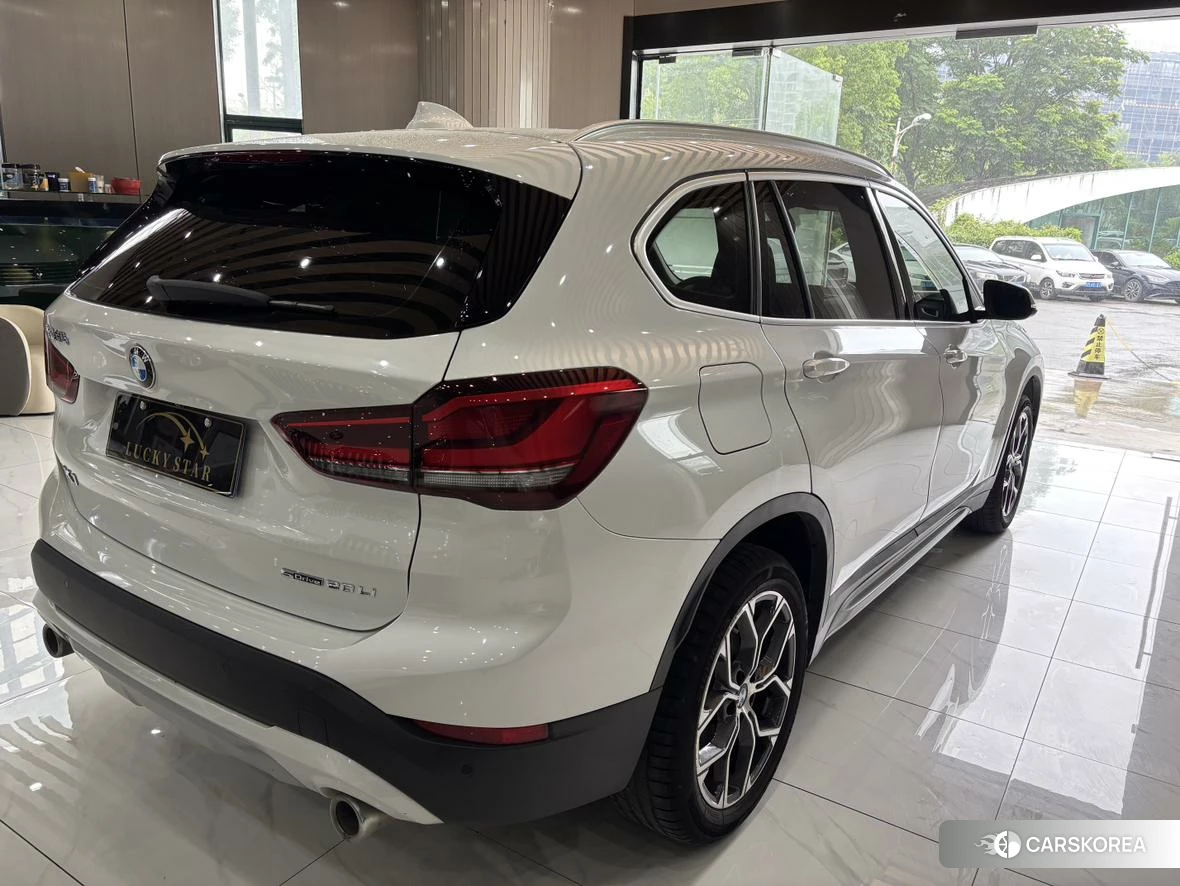 BMW X1 2021 Белый из Китая, фото 4