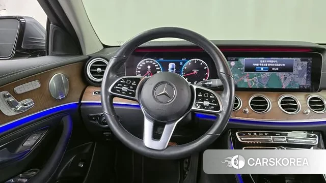 Mercedes-Benz E-Class W213 2019 Серый из Кореи, фото 4