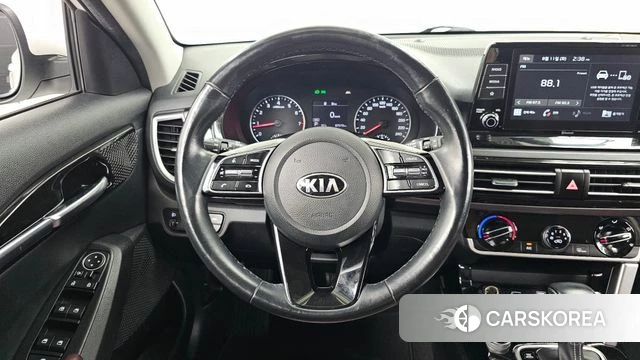 Kia Seltos 2019 Белый из Кореи, фото 4