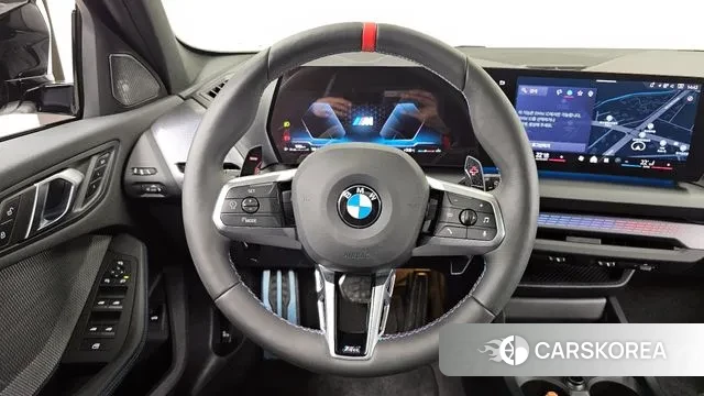 BMW 1 Series (F70) 2025 Белый из Кореи, фото 4