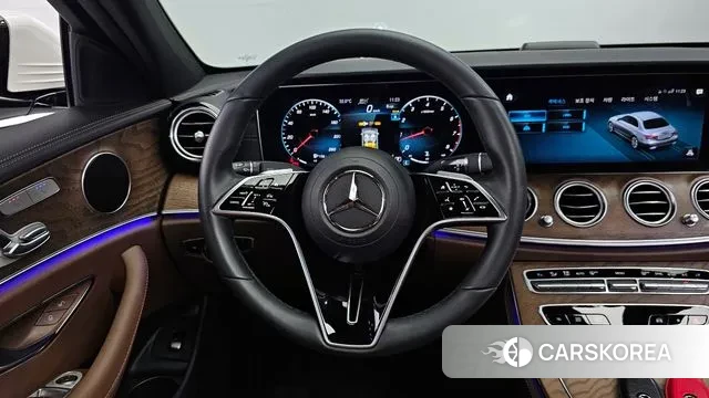 Mercedes-Benz E-Class W213 2023 Белый из Кореи, фото 4