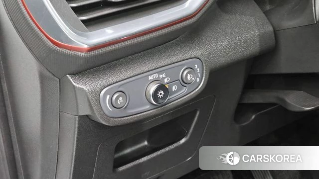 Chevrolet (GM Daewoo) Trailblazer 2022 Белый из Кореи, фото 4