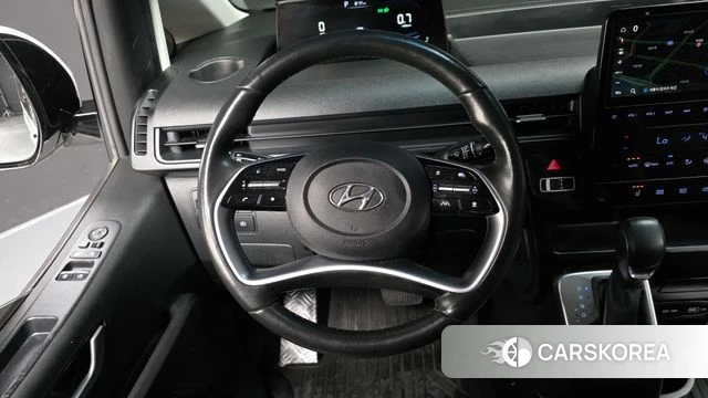 Hyundai Staria 2022 Белый из Кореи, фото 4