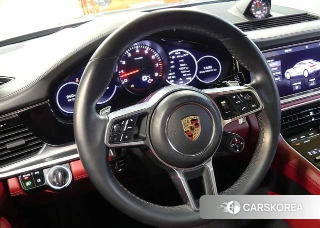 Porsche Panamera (971) 2020 Серебристо-серый из Кореи, фото 4