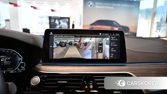 BMW 5 Series (G30) 2023 Черный из Кореи, фото 4