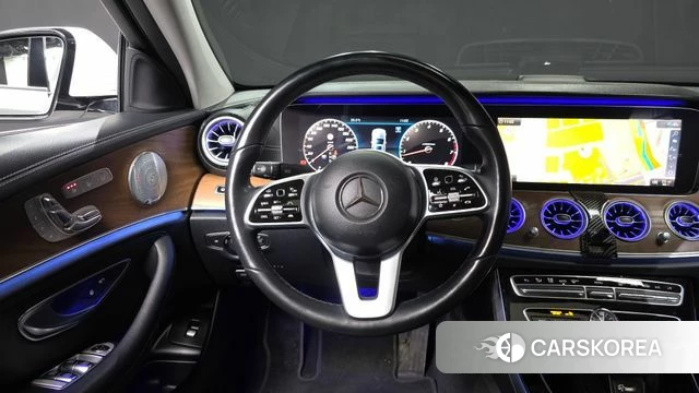 Mercedes-Benz E-Class W213 2020 Белый из Кореи, фото 4