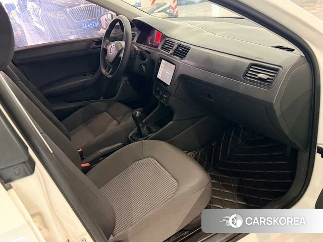 Volkswagen Santana 2018 Белый из Китая, фото 4