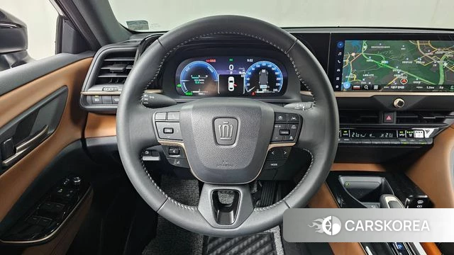 Toyota Crown Crossover 2025 Черный из Кореи, фото 4