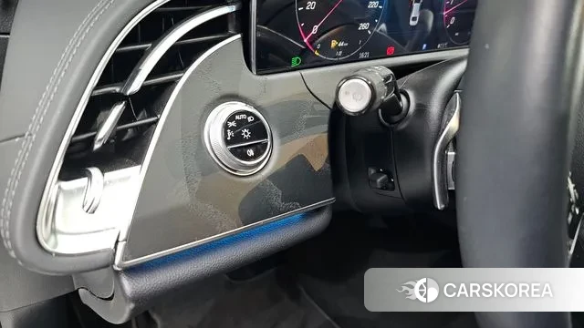 Mercedes-Benz E-Class W214 2024 Белый из Кореи, фото 4