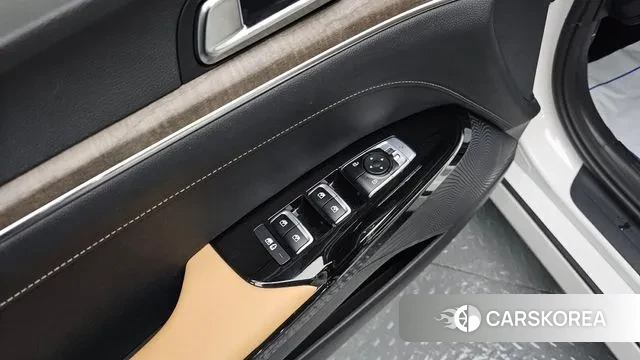 Kia K5 3rd generation 2023 Белый из Кореи, фото 4