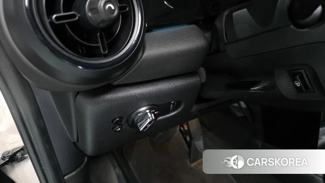 Mini Cooper 2023 Песочный из Кореи, фото 4