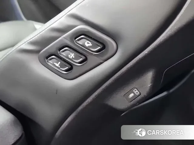 Kia EV6 2021 Черный из Кореи, фото 4