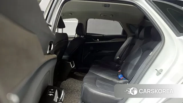 Kia K5 3rd generation 2023 Белый из Кореи, фото 4