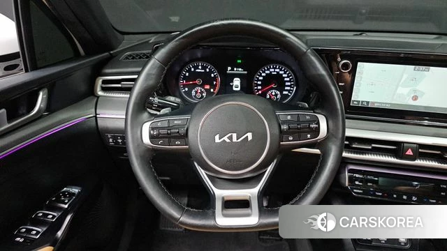 Kia K5 3rd generation 2023 Белый из Кореи, фото 4