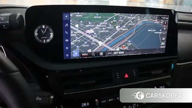Lexus ES300h 7th generation 2025 Серебристо-серый из Кореи, фото 4