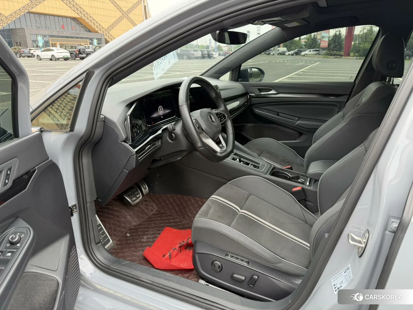 Volkswagen Golf 2022 Темно-серый из Китая, фото 4