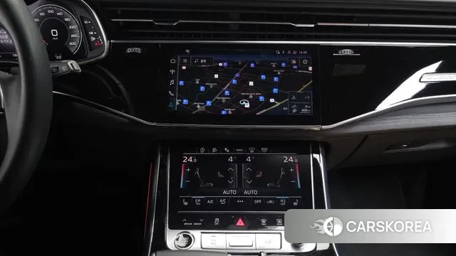 Audi Q8 (4M) 2023 Серый из Кореи, фото 4